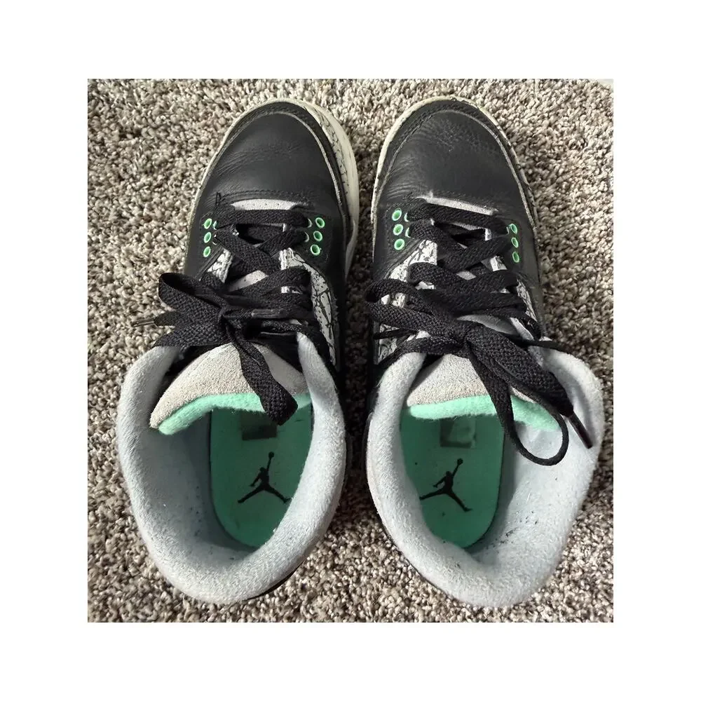 Nike Air Jordan 3 Retro 